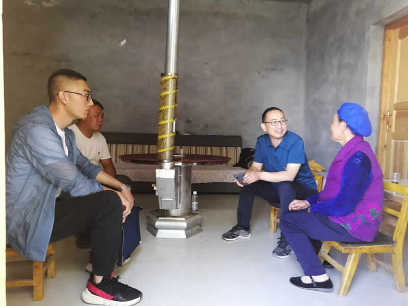 “感黨恩、憶黨史”，--市龍江城鄉(xiāng)發(fā)展集團公司開展慶祝建黨99周年主題黨日活動